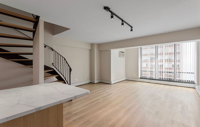 1 bed, 1.5 baths, 678 sqft, $2,450, Unit 10G
