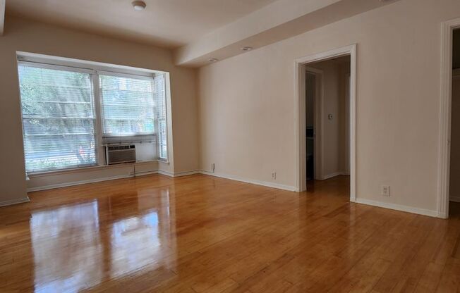 Rossmore Apartments