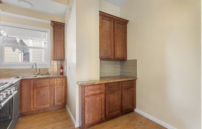 1012 Walnut St #B - 2 bedroom | 1 bathroom