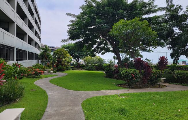 2 beds, 1 bath, $2,700, Unit UNIT 603