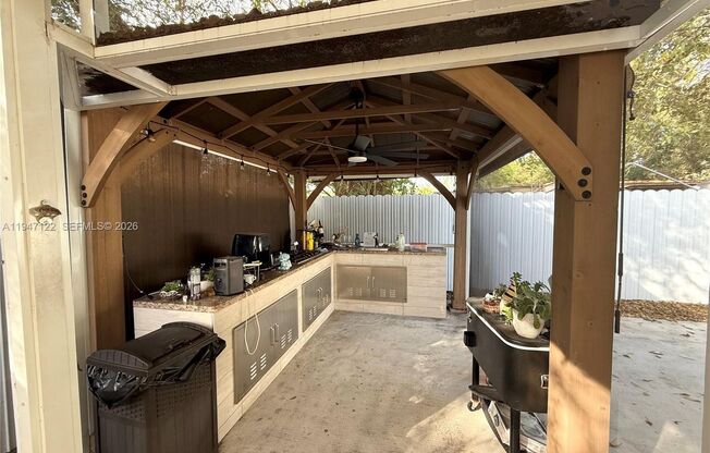 5715 ARTHUR ST #5715 HOLLYWOOD, FL 33021