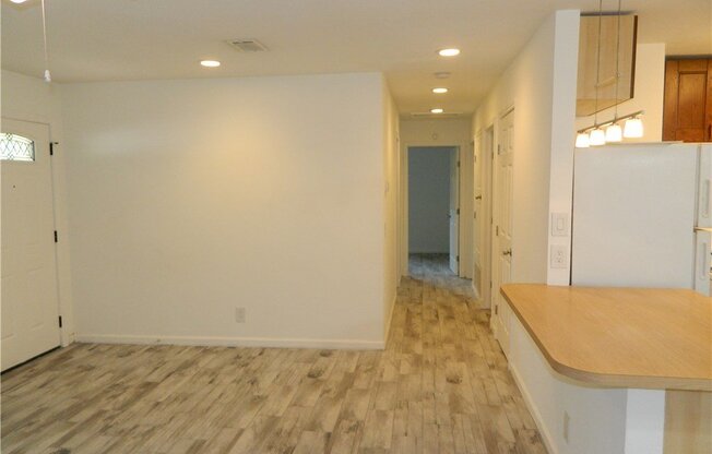SUPER CONDITION! 290-183 AREA