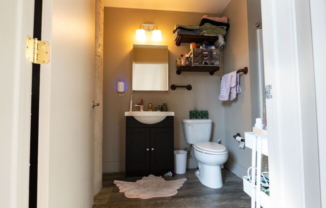 2 beds, 2 baths, 1,125 sqft, $1,850, Unit Apt. 108