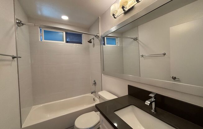 1 bed, 1 bath, 850 sqft, $2,298, Unit 205