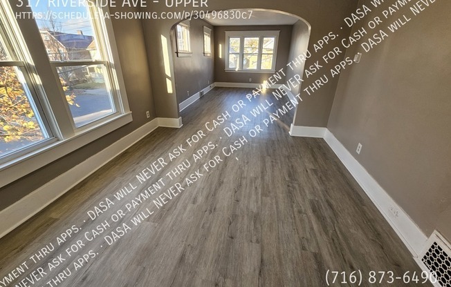 317 RIVERSIDE AVE