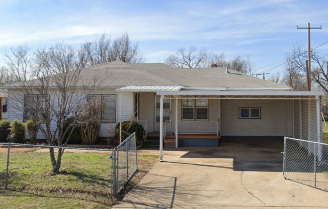 2404 NW 12th Street - Beautiful, recently updated 3 bedroom, 1.5 bath