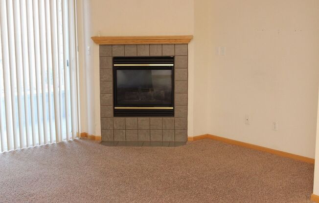 3945 Landings Drive C3