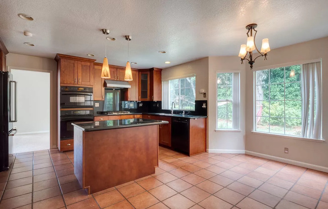 Excellent 4 Bed 2.5 bath Home in a Gated Community