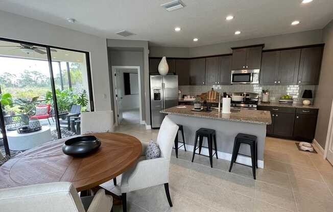 244 BRIENZA LOOP