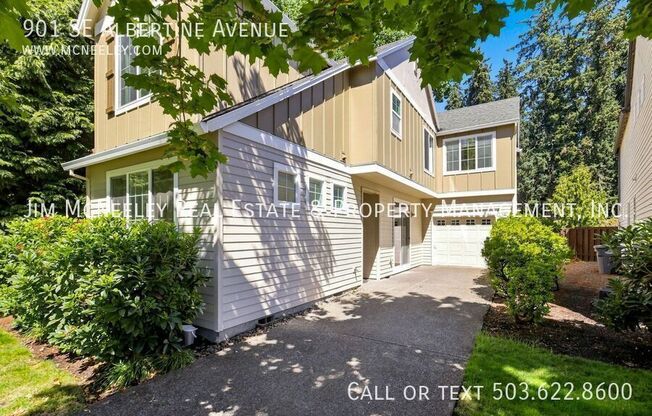 901 SE ALBERTINE AVE