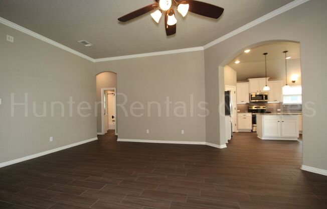 4 beds, 2 baths, $2,050