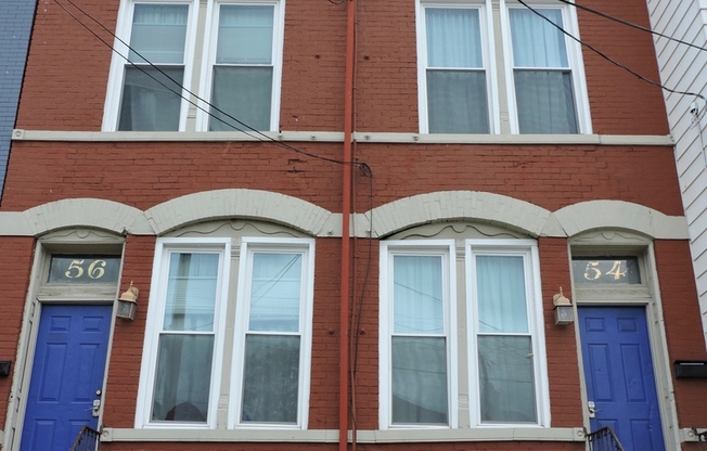 56 W McMillan Duplex