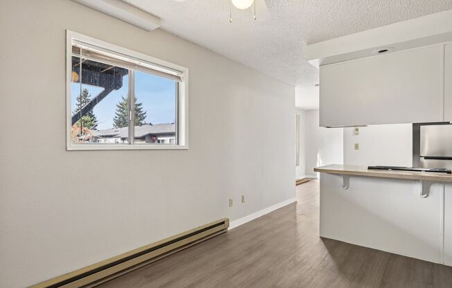 Studio, 1 bath, 400 sqft, $1,149, Unit 59