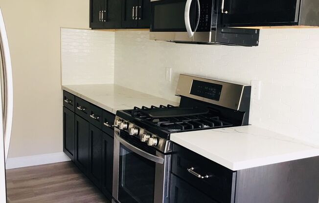 1 bed, 1 bath, 800 sqft, $2,000, Unit 2