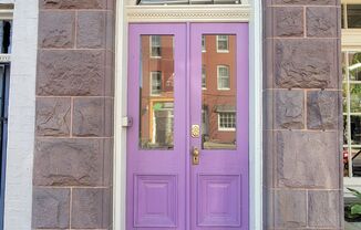 Charming unit on Market St. In Downtown Frederick