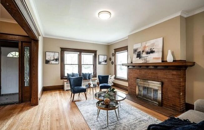 Amazing 5-Bedroom, 2.5 Bathroom Updated House on the East Side, just blocks from the Lake!