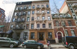 126 E 83 ST