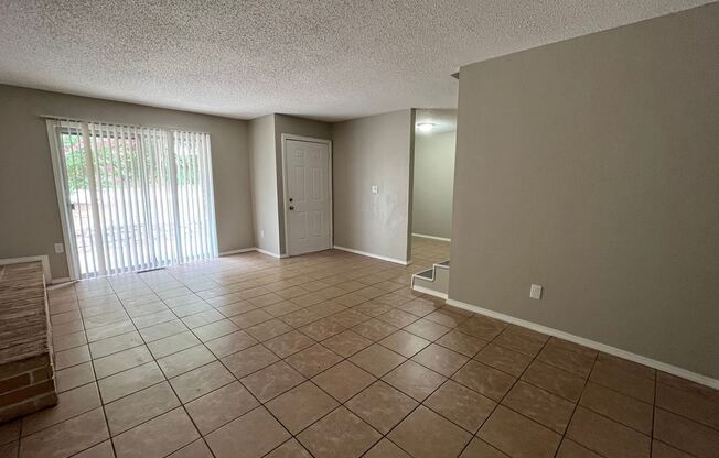 5546 South Lewis Court