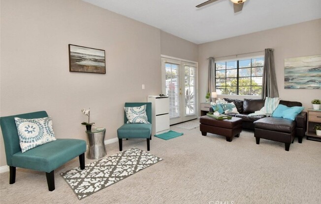 328 Rosecrans Ave