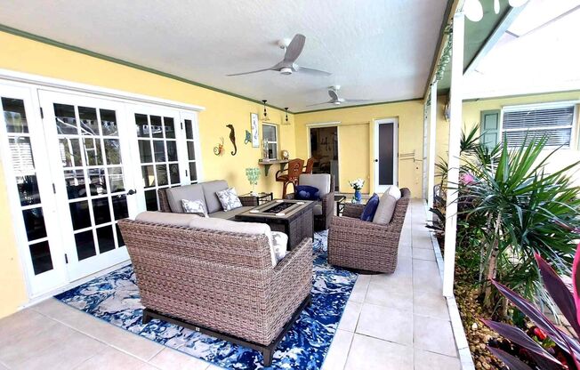 4 beds, 3 baths, $4,950, Unit Moorings Subdivision