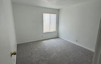 Beautifully Newly Refurbished Condo, 2 Bed 1 Bath