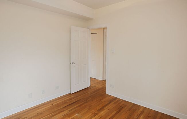 1 bed, 1 bath, 645 sqft, $2,150, Unit 3529-3W