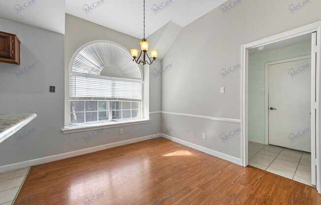 3 beds, 2 baths, 1,818 sqft, $2,395