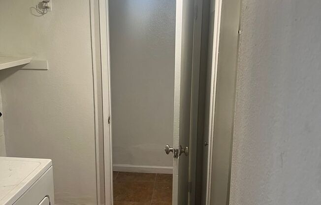 3 Bedroom 1.5 Bathroom   Cheyenne & Civic Center