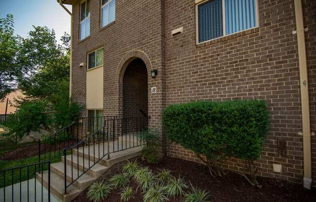 Maplewood Villas Apartments Building Exterior 27