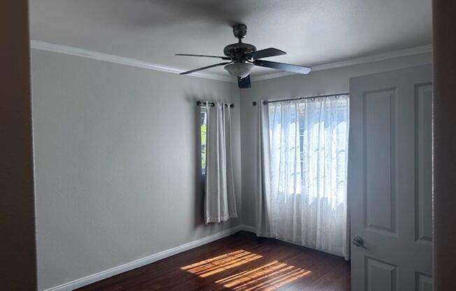 2 beds, 2.5 baths, $3,800