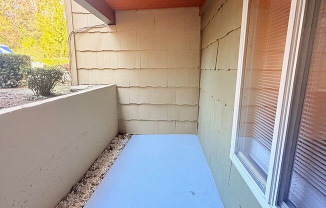 1 bed, 1 bath, 700 sqft, $1,725, Unit 128