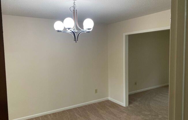 3304 Boulder Ct.