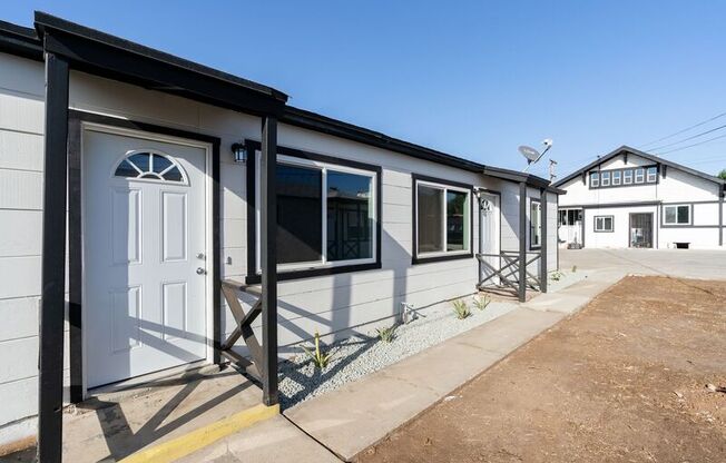 136 5 AVE