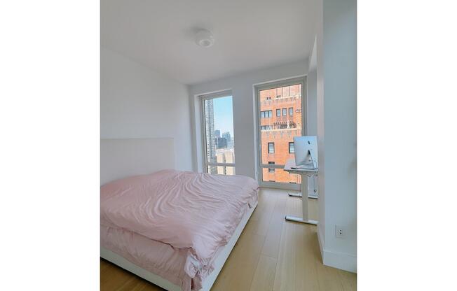 1 bed, 1 bath, 828 sqft, $8,800, Unit 22C