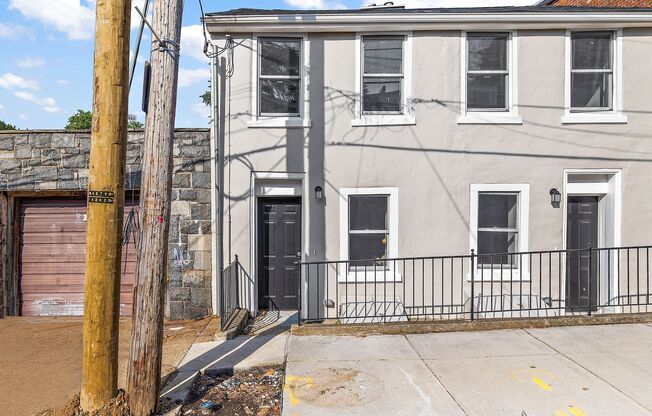 2 Bedroom 1 Bath Townhouse for rent