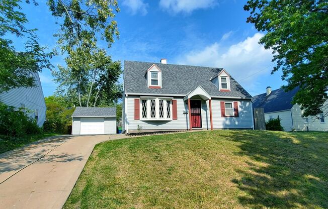 4 Bed - 1 Bath Cape Cod for Rent