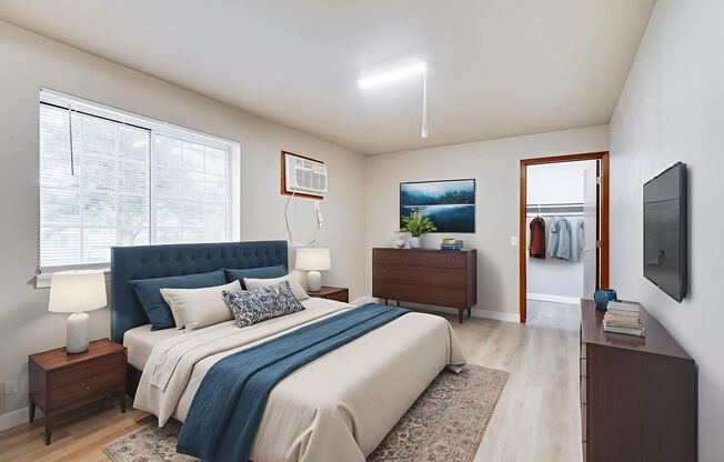 3 beds, 2 baths, 1,400 sqft, $1,899, Unit DW3825C