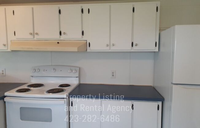 3 beds, 2 baths, 1,100 sqft, $875, Unit Browning Road 557