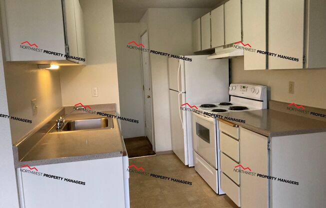 r45a Laurel Court Apts.