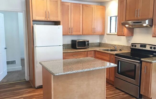 1 bed, 1 bath, $2,200