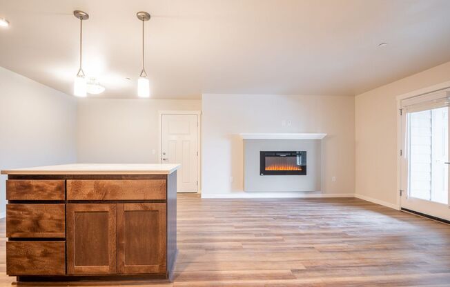 2 beds, 1 bath, 928 sqft, $1,850, Unit A-105
