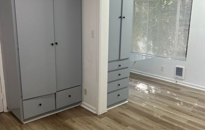 Apartment in San Carlos Creek-Side Views Available for Lease!
