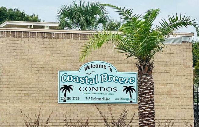 3 beds, 1.5 baths, 1,002 sqft, $1,395, Unit H-151