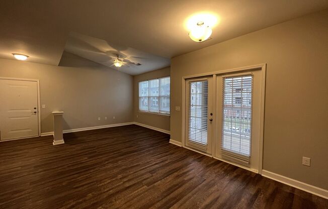 2 beds, 2 baths, 1,160 sqft, $1,599, Unit 138-407