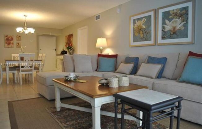 6039 Collins Ave appt 1006 (A11983576)