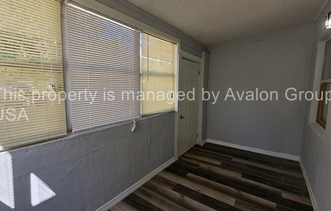 3 beds, 1 bath, $1,325