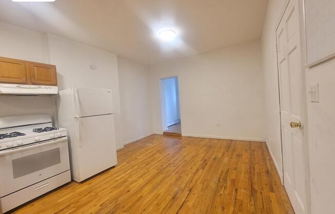 35 DODWORTH ST