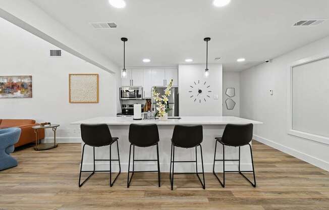 Estelle Creek Apartments in Irving, TX Resident Center