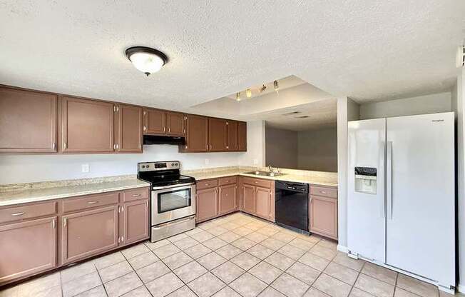 5143 PURITAN CIR