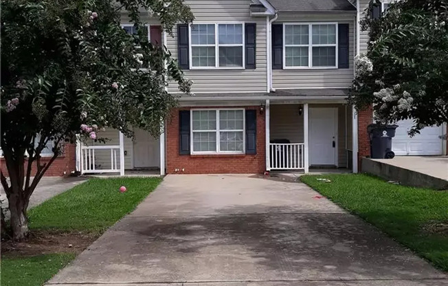 1435 Maple Valley Ct - Beautiful Union City Townhouse